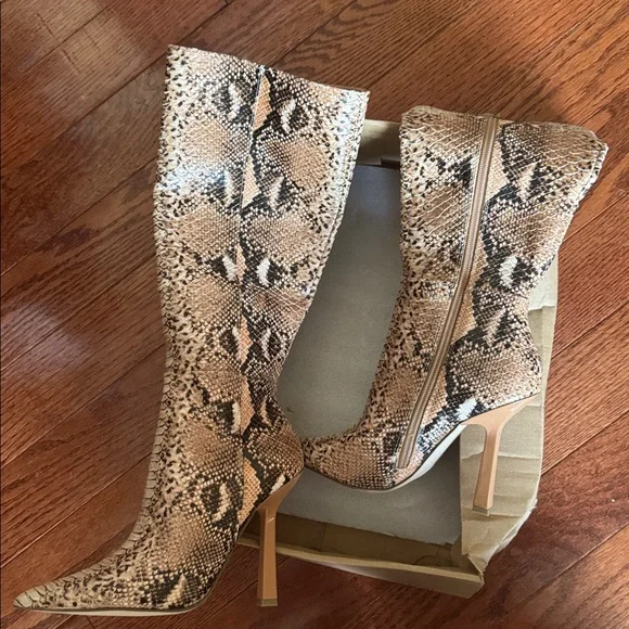 Cathleen snakeskin boots - Picture 4 of 11